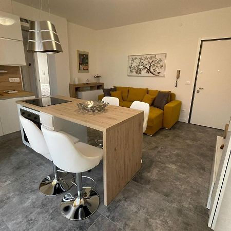 Magic Apartments Бардолино Экстерьер фото